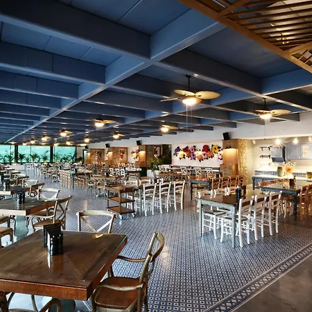 Grand Yazıcı Club Palace 5* Marmaris