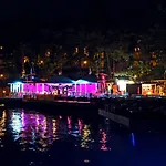 אתר נופש Grand Yazici Club Marmaris Palace איסמלר