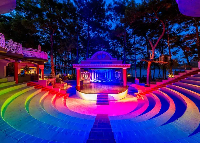 Grand Yazici Club Marmaris Palace Resort İçmeler