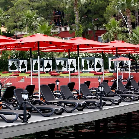 Grand Yazici Club Palace İçmeler