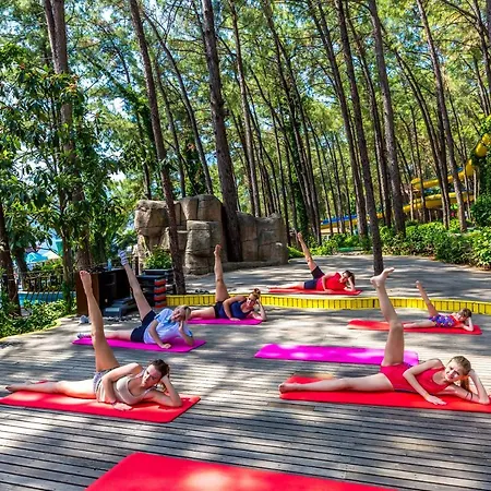 Feriested Grand Yazici Club Palace