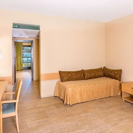 Grand Yazici Club Palace Rezort